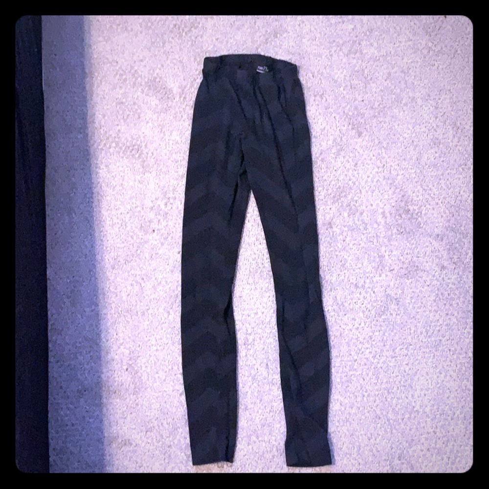 Striped leggings